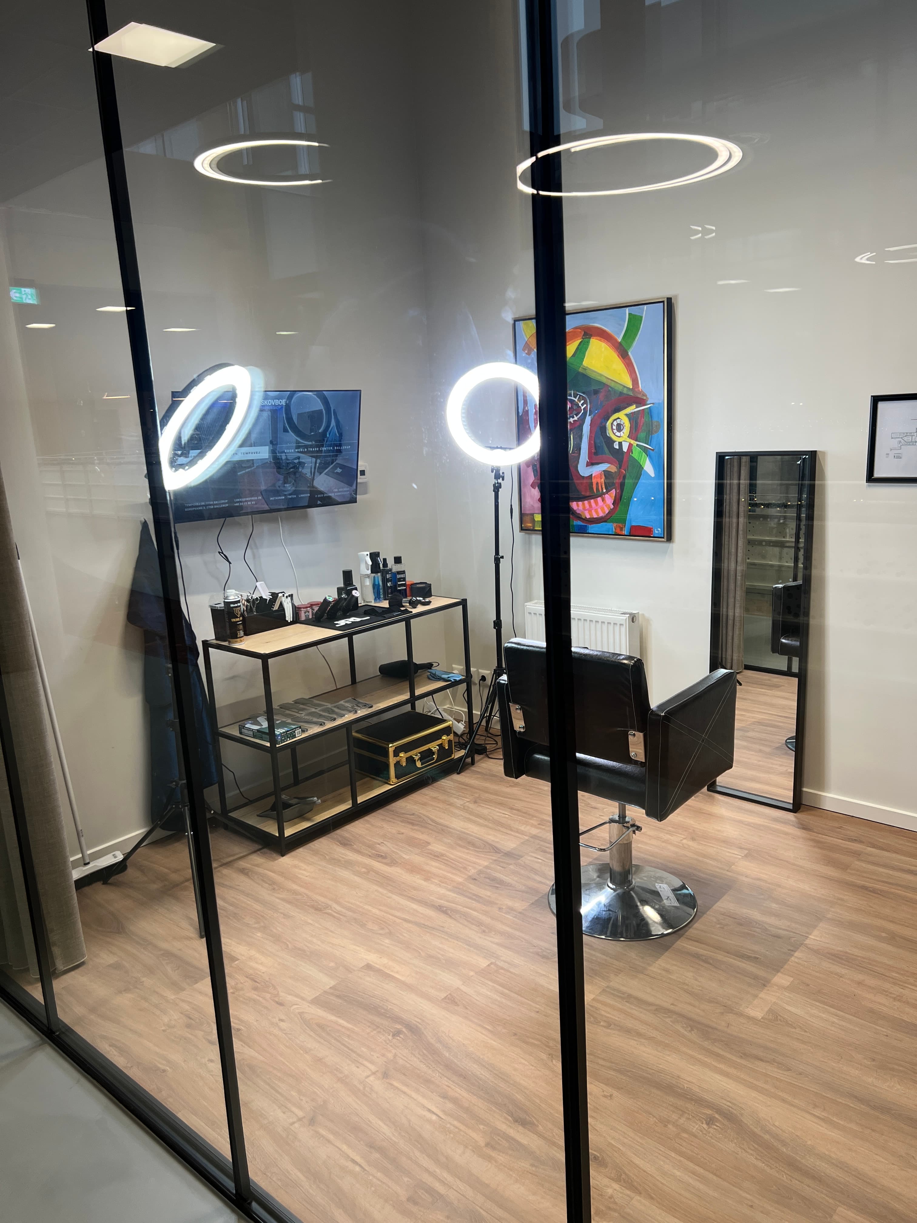 Book World Trade Center, Ballerup Atmosphere Mobile